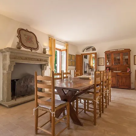 Stiacciarelle Sleeps 14 Pool Air Con Wifi