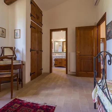 Stiacciarelle Sleeps 14 Pool Air Con Wifi *
