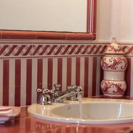 Stiacciarelle Sleeps 14 Pool Air Con Wifi *
